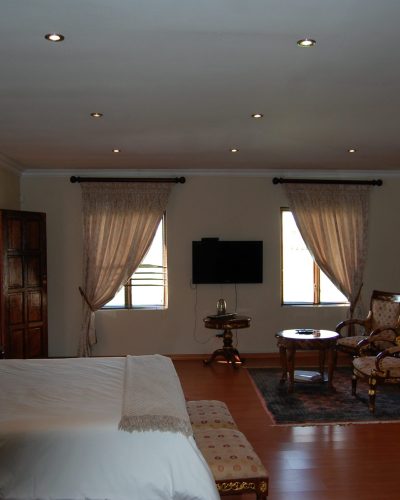 Executive Room3